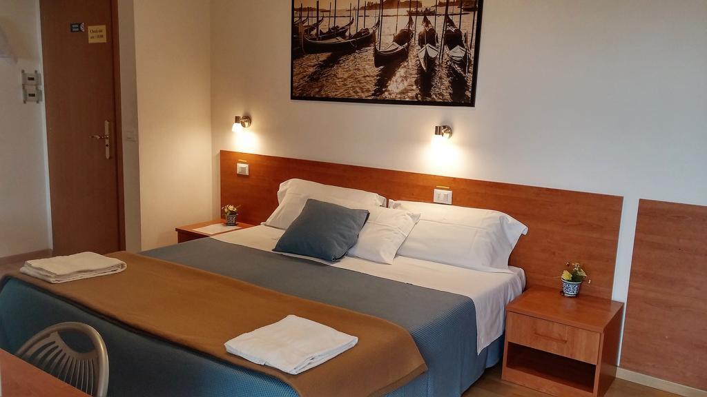 Hotel Dream à Favaro Veneto Extérieur photo